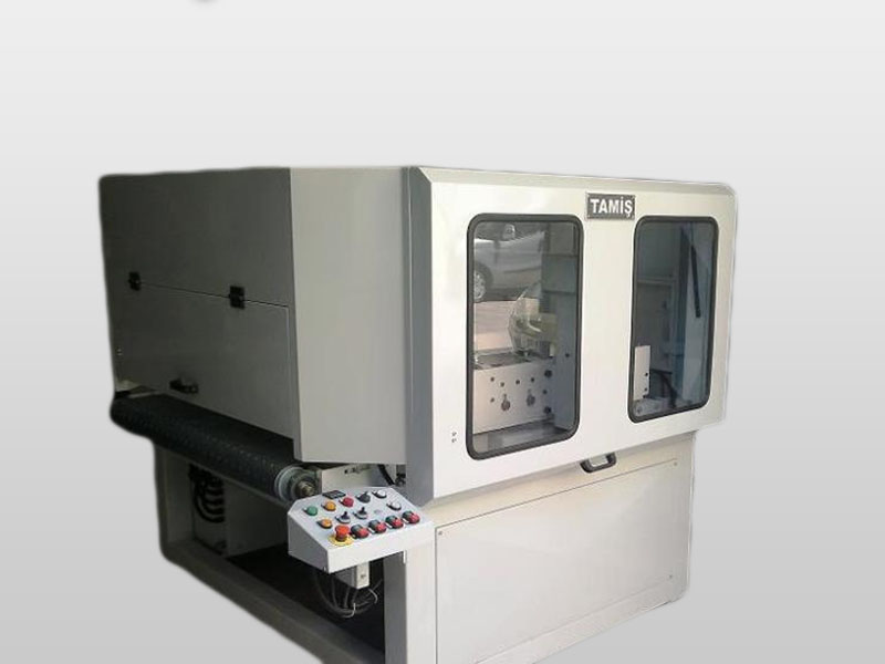 Membran Kapak Yüzey Temizleme Makinası (Fırçalı) TMK